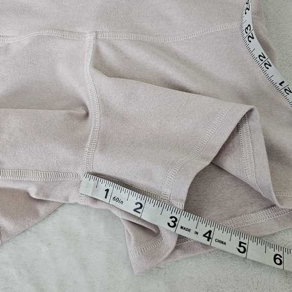 Reel Skipper Pink Classic Yoga Shorts UPF 30 Moisture-Wicking Size Small - Picture 9 of 10